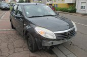 DACIA SANDERO 1.6 I 5P