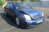 OPEL VECTRA 2.2 DTI 4P