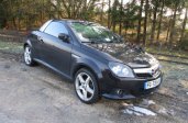 OPEL TIGRA TWINTOP 1.3 CDTI 2P