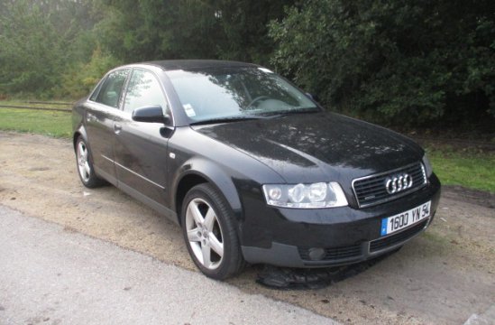 AUDI A4 2.5 TDI 4X4 4P