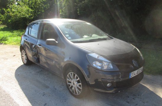 RENAULT CLIO 1.6 I 5P