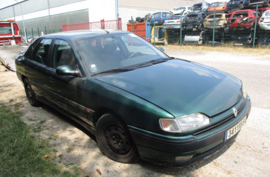 RENAULT SAFRANE 2.5 D 5P