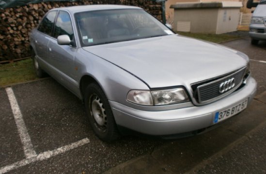 AUDI A8 3.7 I BA 4P