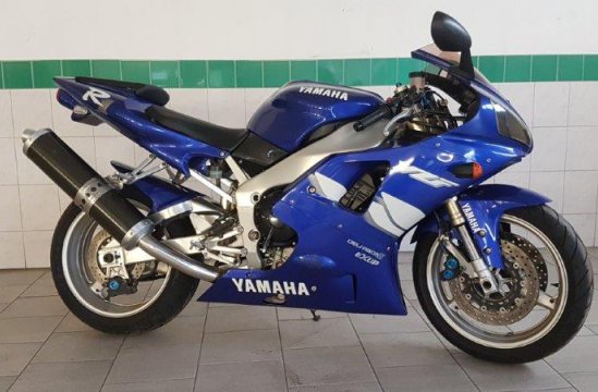 YAMAHA YZF-R1