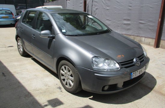 VOLKSWAGEN GOLF 1.9 TDI 5P