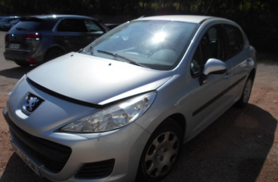 PEUGEOT 207 1.4 I 5P