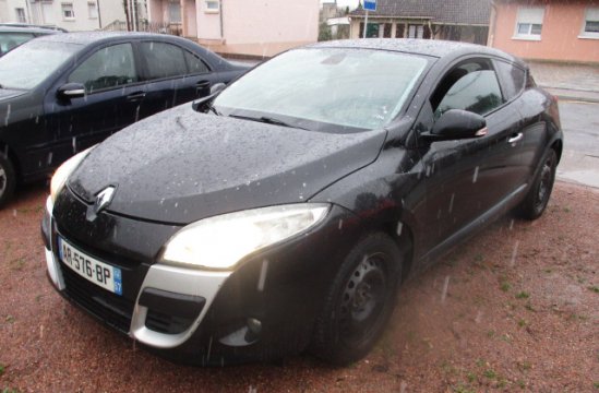 RENAULT MEGANE COUPE 1.9 DCI 3P