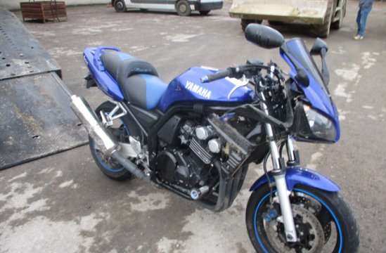 YAMAHA FAZER 600