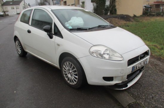 FIAT GRANDE PUNTO 1.3 JTD 3P