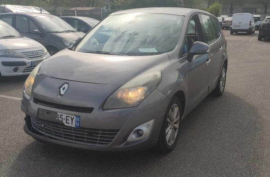 RENAULT GRAND SCENIC 2.0 DCI BA 5P