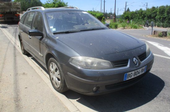 RENAULT LAGUNA ESTATE 2.2 DCI 5P