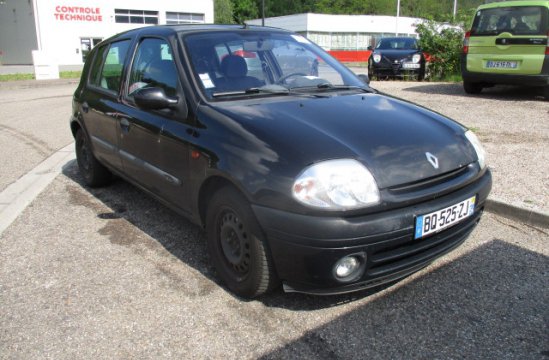 RENAULT CLIO 1.4 I 5P