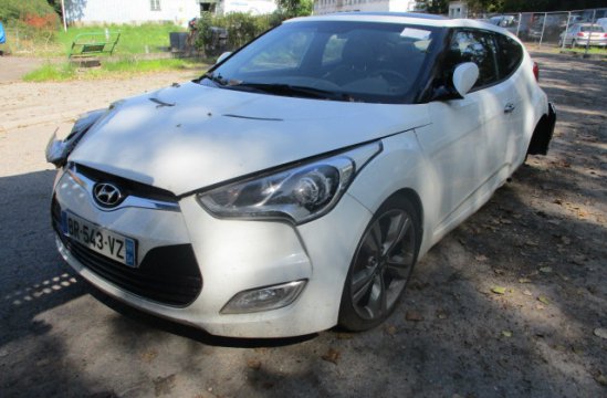 HYUNDAI VELOSTER 1.6 I 4P