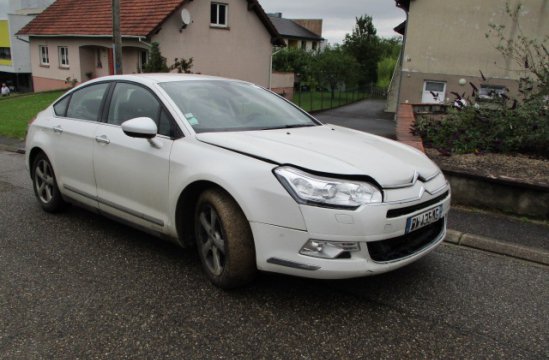 CITROEN C5 2.2 HDI BA 4P