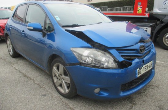 TOYOTA AURIS 2.0 D-4D 5P