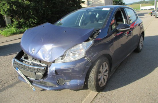 PEUGEOT 208 1.4 HDI 5P