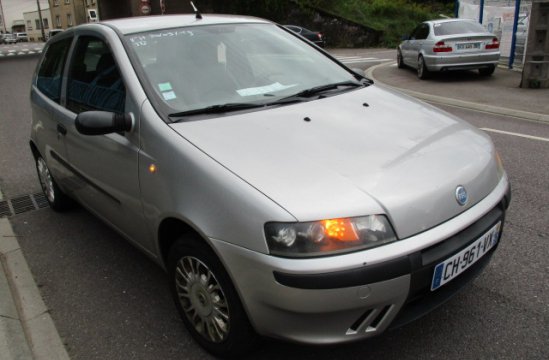 FIAT PUNTO 1.2 I  CUIR 3P