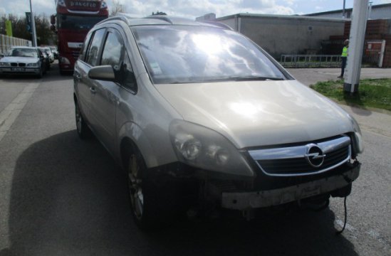 OPEL ZAFIRA 1.9 CDTI 5P