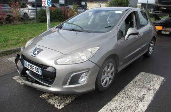 PEUGEOT 308 1.6 HDI 5P