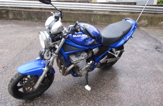 SUZUKI GSF650