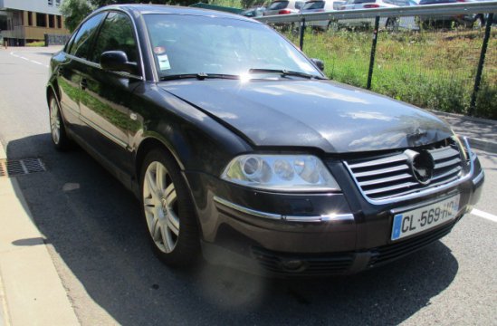 VOLKSWAGEN PASSAT 2.5 TDI 4P