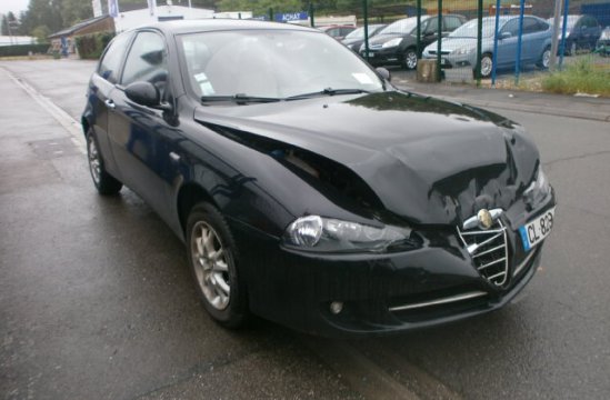 ALFA ROMEO 147 1.9 JTD CUIR 3P