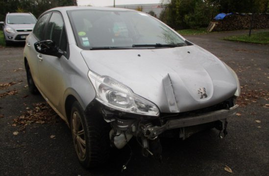 PEUGEOT 208 1.4 HDI 5P