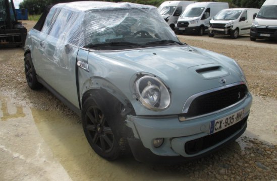 MINI COOPER CABR 2.0 D 2P