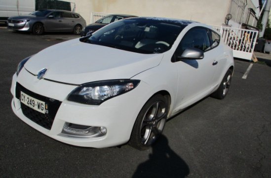 RENAULT MEGANE COUPE 2.0 DCI 3P