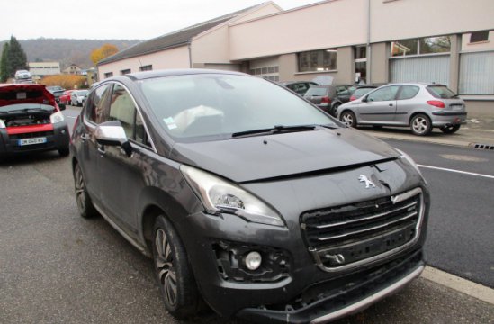 PEUGEOT 3008 HYBRID 2.0 HDI BA 5P