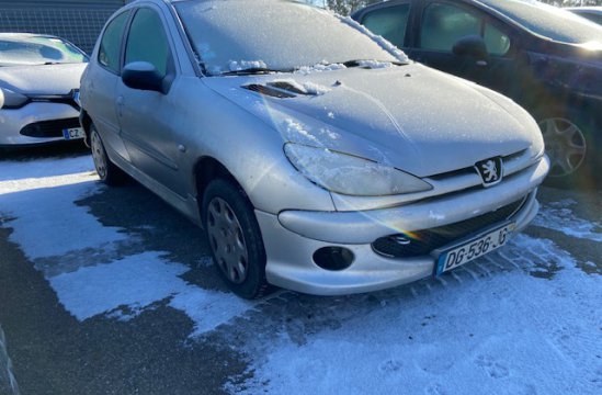 PEUGEOT 206 1.4 I 5P