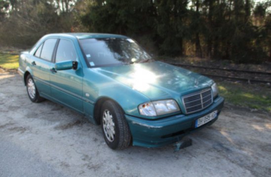 MERCEDES C200 2.2 CDI 4P