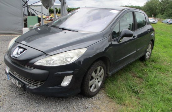 PEUGEOT 308 1.6 HDI 5P