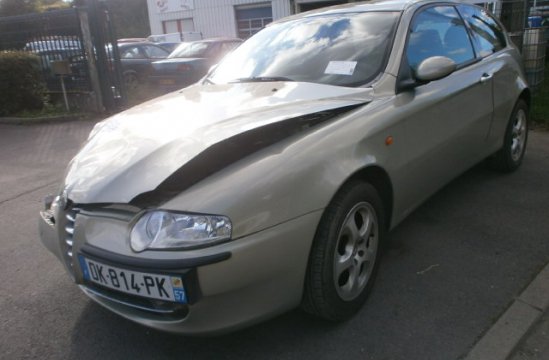 ALFA ROMEO 147 1.6 I 3P