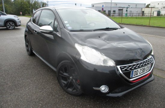 PEUGEOT 208 GTI 1.6 I 3P