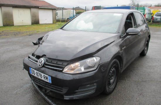 VOLKSWAGEN GOLF 1.6 TDI 5P