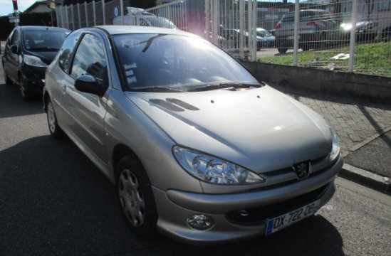 PEUGEOT 206 1.4 I 3P