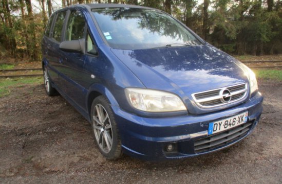 OPEL ZAFIRA 2.2 DTI 5P 7 PLACES