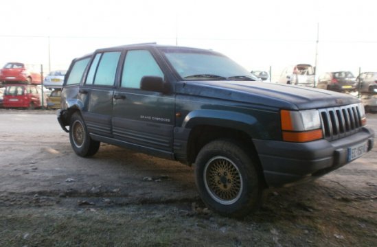 JEEP GRAND CHEROKEE 2.5 TDI 5P