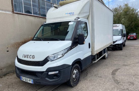 IVECO DAILY 3.0 D 2P-OCCASION--HAYON