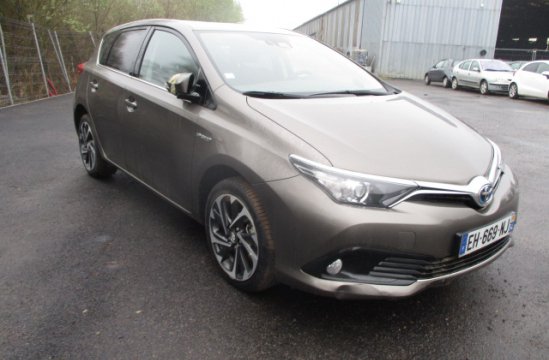 TOYOTA AURIS 1.8 HSD 5P