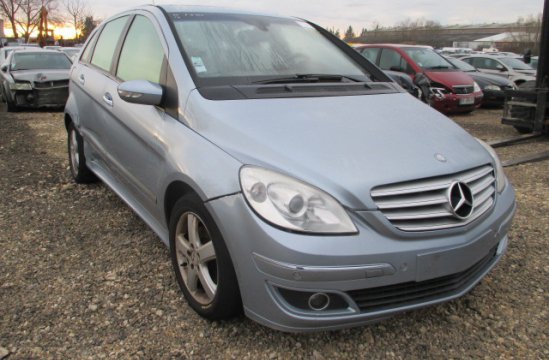 MERCEDES B200 2.0 CDI 5P