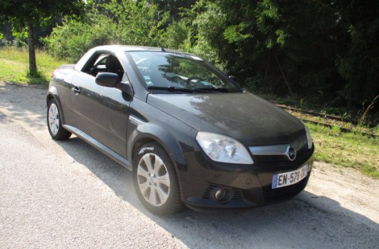 OPEL TIGRA TWINTOP 1.3 CDTI 2P