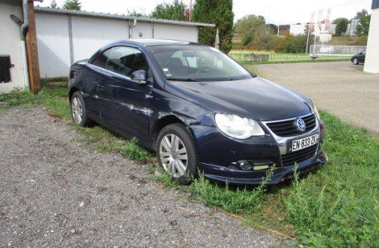 VOLKSWAGEN EOS 2.0 TDI 2P