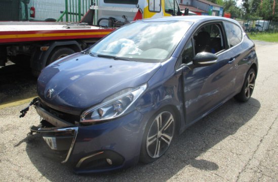 PEUGEOT 208 1.6 HDI 3P