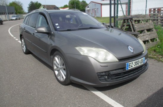 RENAULT LAGUNA ESTATE 2.0 DCI BA 5P