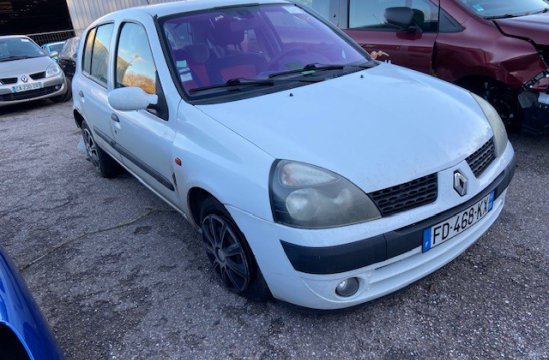 RENAULT CLIO 1.4 I BA 5P