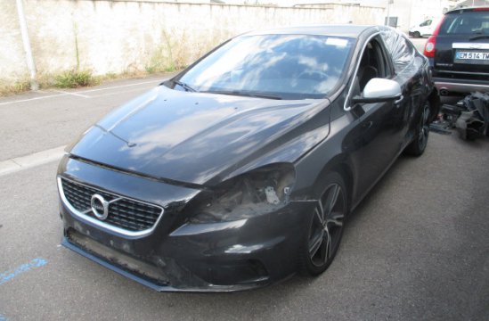 VOLVO V40 2.0 D BA 5P