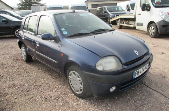 RENAULT CLIO 1.4 I 5P