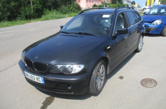 BMW 320 TOURING 2.0 D 5P